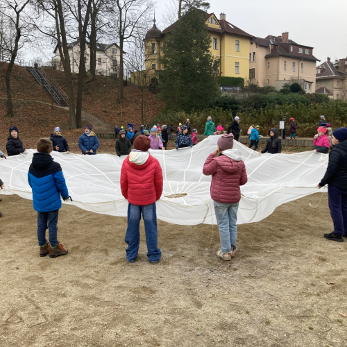 Reportážní foto ŠD, 1.A, B, 2.A, B, C, 3.A, B - Svatý Martin - stezka s úkoly